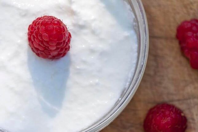 If you are on a low-carb diet, you can treat yourself to a dairy dessert